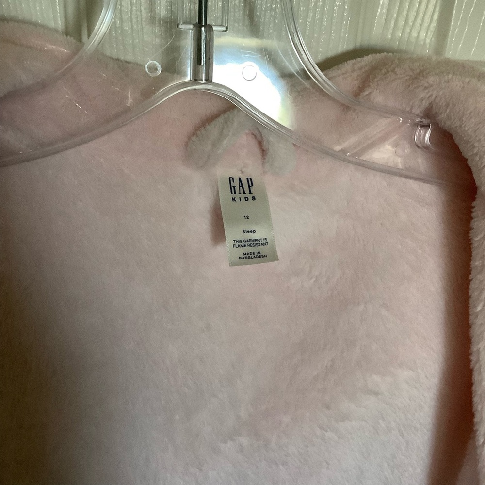 GAP Soft Pink Kid’s Robe - Picture 3 of 7